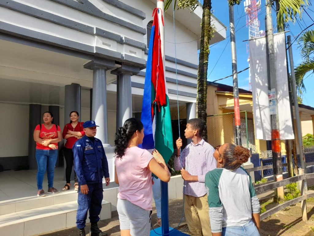 Bandera (2)